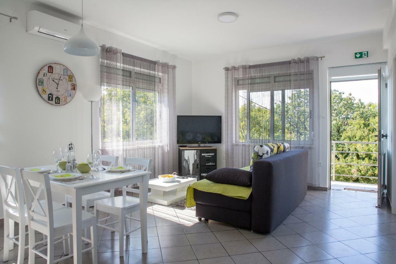 Apartments Aloha Rijeka Bagian luar foto